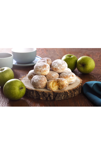 Mini beignet filled with apple