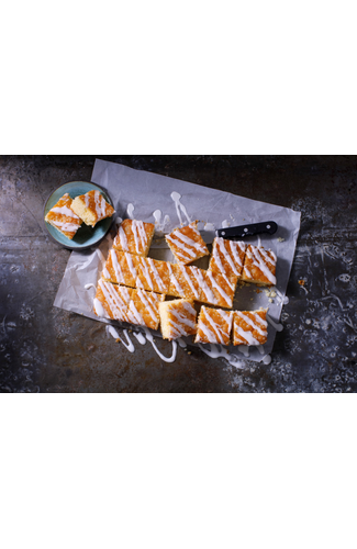 GLUTEN FREE LEMON DRIZZLE SLICE